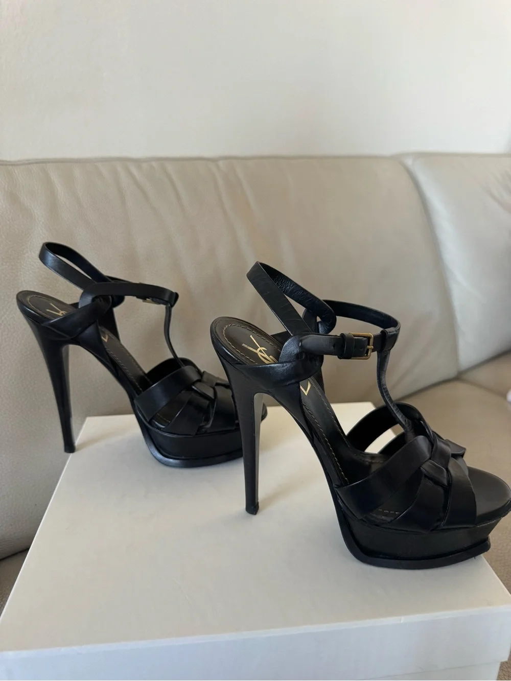 Saint Laurent Tribute Leather T-Strap Platform Sandals | YSL - Picture 11 of 16